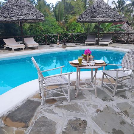 Kimya House, Watamu Bed & Breakfast エクステリア 写真