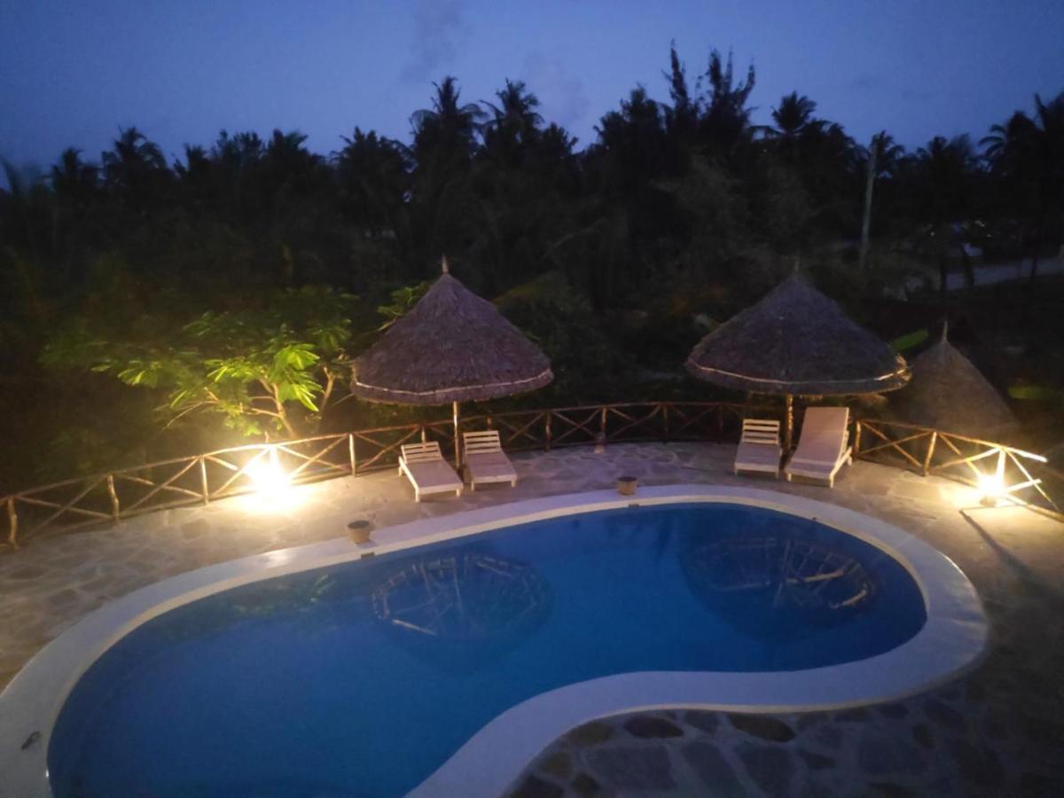 Kimya House, Watamu Bed & Breakfast エクステリア 写真