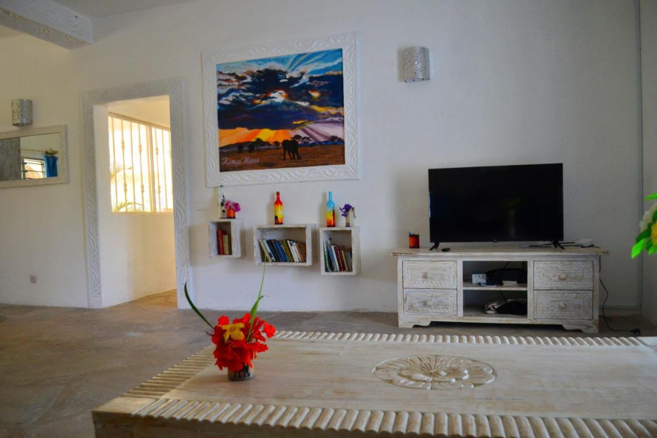 Kimya House, Watamu Bed & Breakfast エクステリア 写真